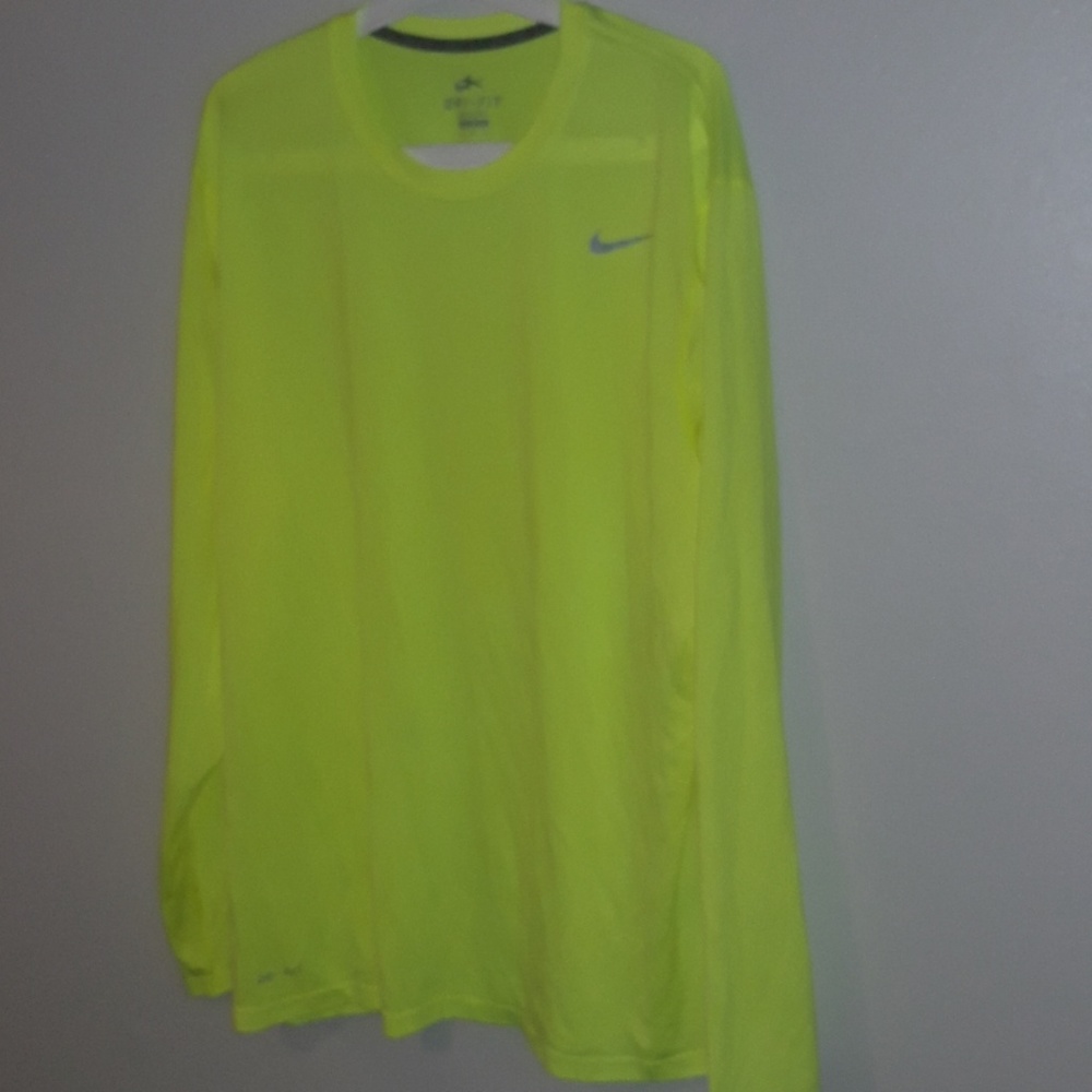 Nike men's ACG long sleeve t-shirt